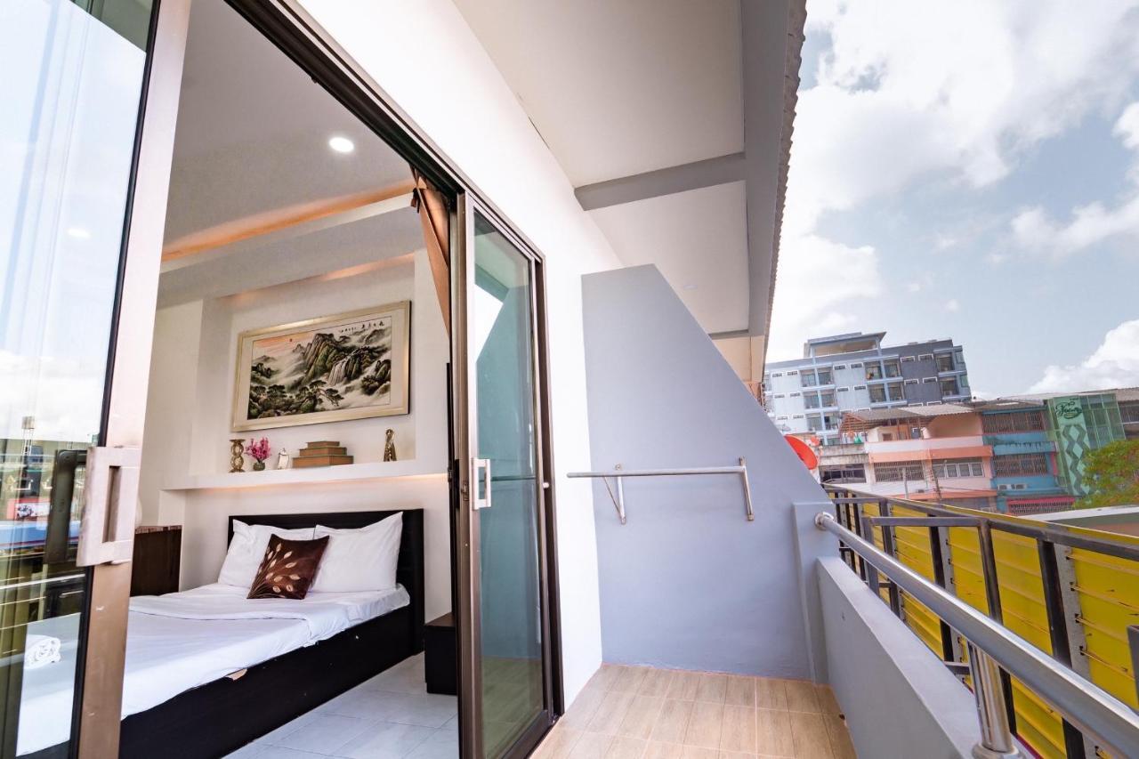Mind And Punpun Apartment Surat Thani Esterno foto